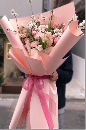 Jumbo Gigantic huge peach pink roses bouquet 3-4 feet