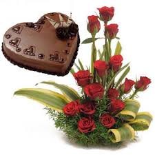 24 roses basket with heart shaped chocolate cake 1 kg