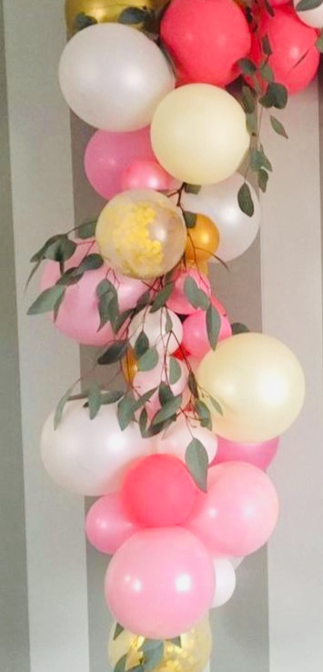 30 red pink small and large balloons with leaves and flowers